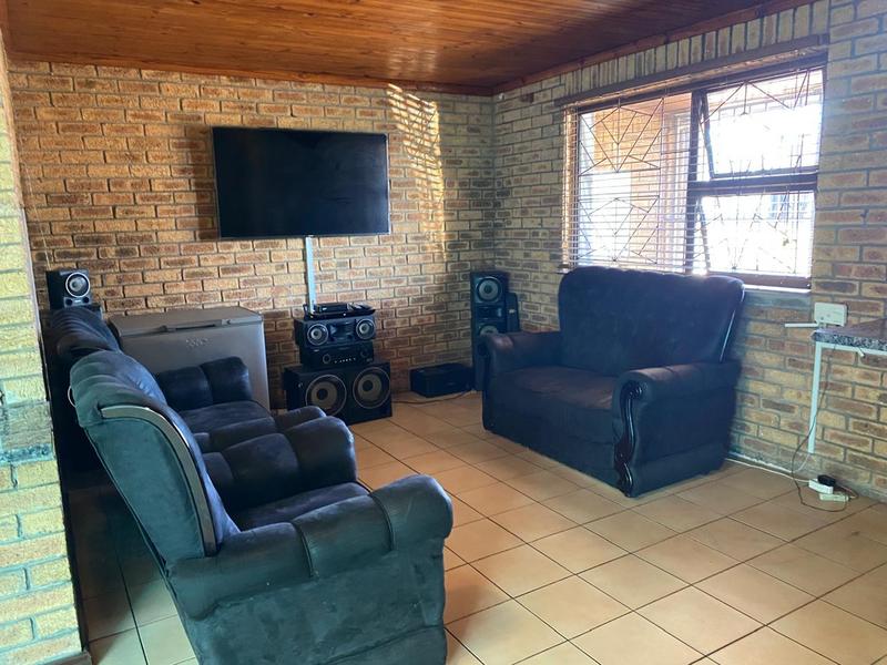 3 Bedroom Property for Sale in The Connifers Western Cape